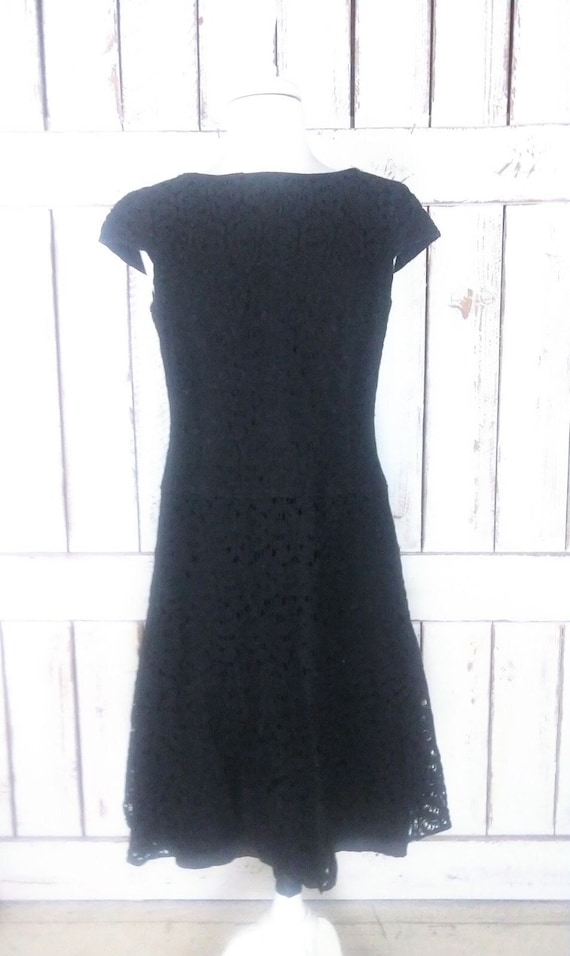 Vintage Anne Klein black eyelet lace cap sleeve c… - image 1