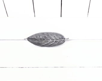 Vintage silver metal small leaf trinket tray/leaf embossed metal container dish/small metal tray