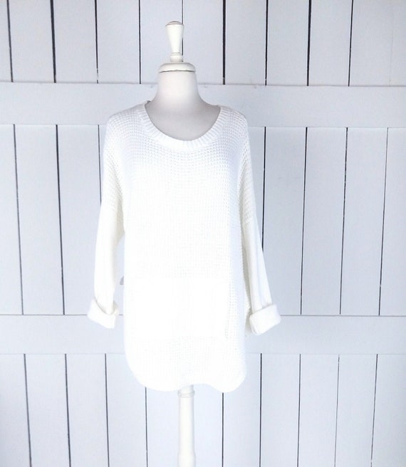 White Vince Camuto slouchy knit pullover sweater/k