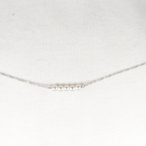 Lightweight dainty silver metal beaded chain belt