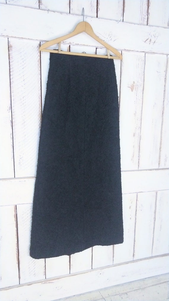 Vintage 90s BCBG black wool fur fitted maxi penci… - image 2
