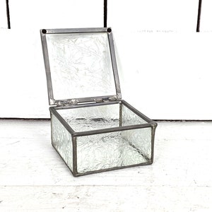 Vintage beveled mirror glass trinket jewelry ring box