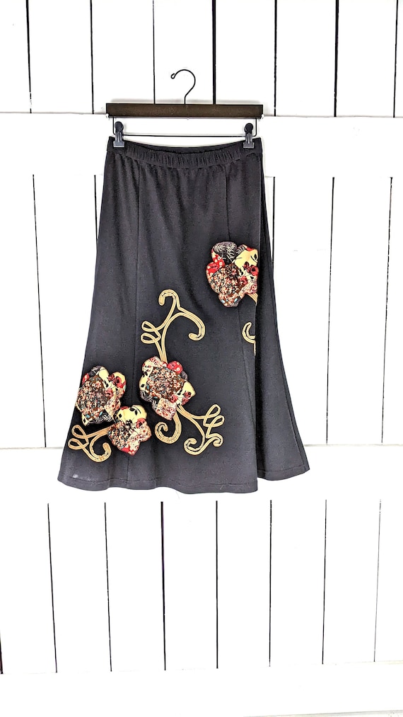 Vintage black stretch knit floral applique trumpe… - image 1