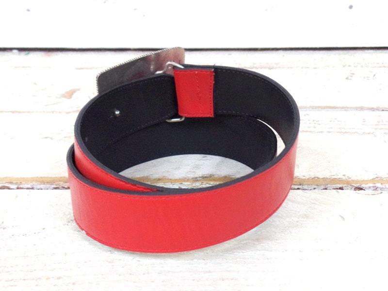 90s Vintage Wide Red Faux Leather Silver Metal Buckle  display picture 1