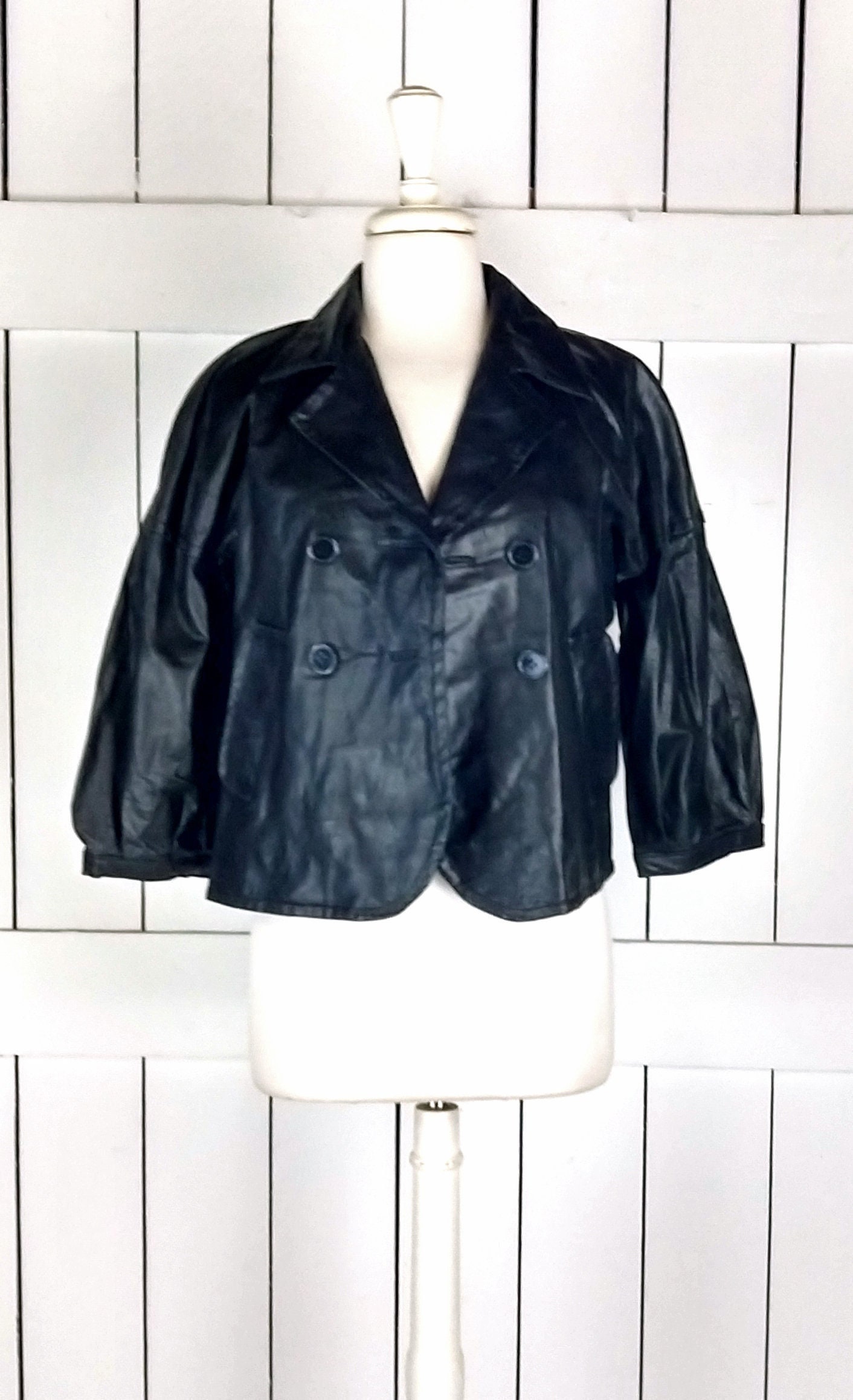 Tex by Max Azria Cropped Black Leather 