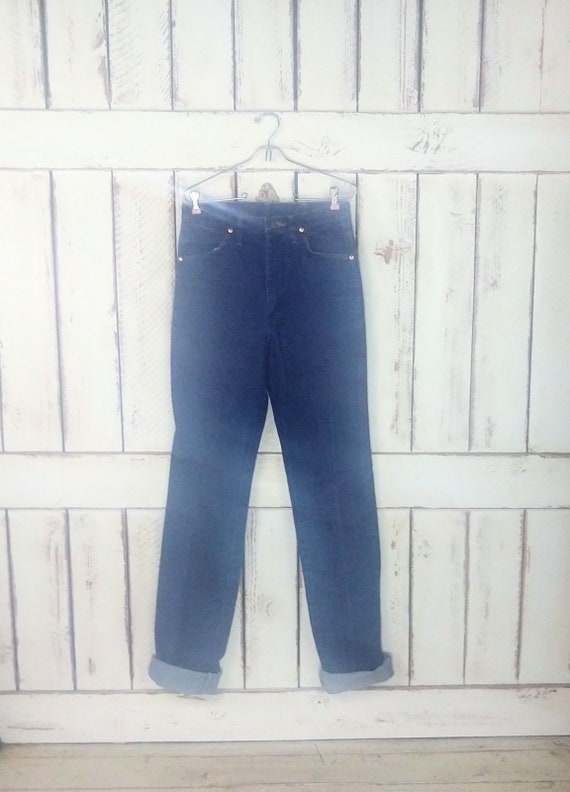 Wrangler high waisted straight leg dark blue denim