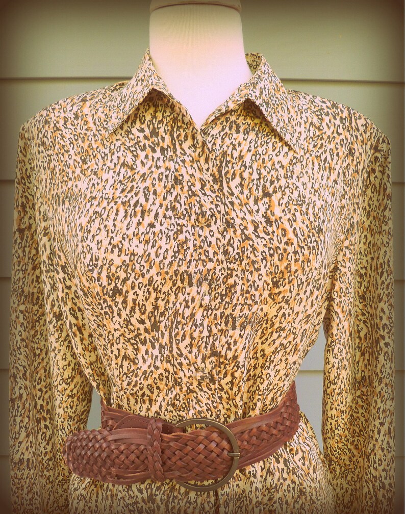Vintage cheetah print long sleeve blouse/petite large image 3