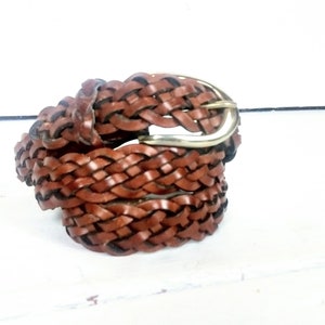 Vintage brown skinny braided leather belt