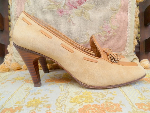 Vintage tan brown suede and leather high heel tas… - image 1