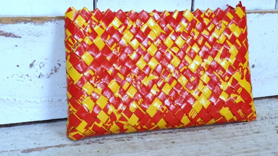 Vintage red/yellow plastic label folded basket we… - image 3