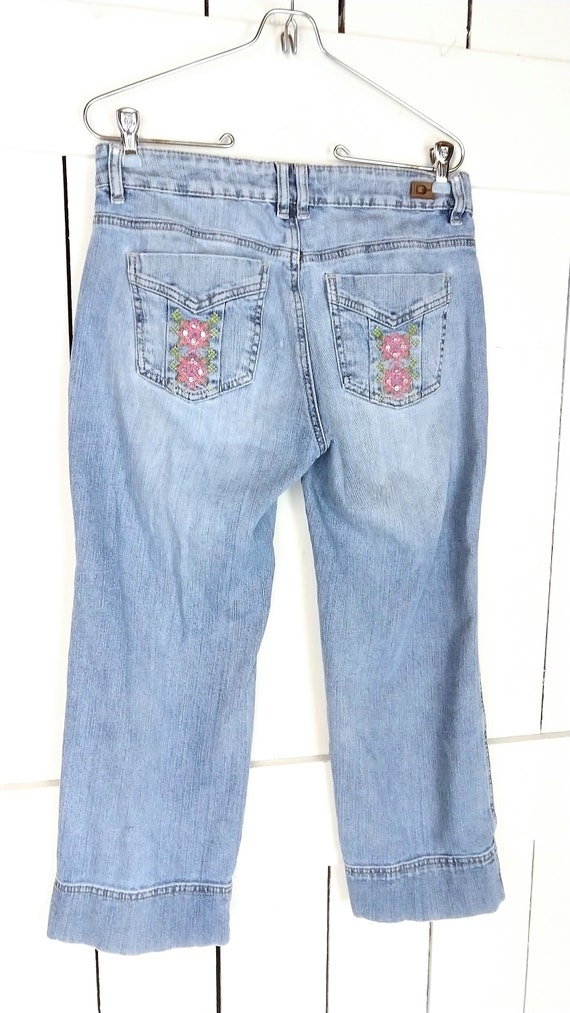 Vintage DKNY Jeans embroidered cropped light blue… - image 4