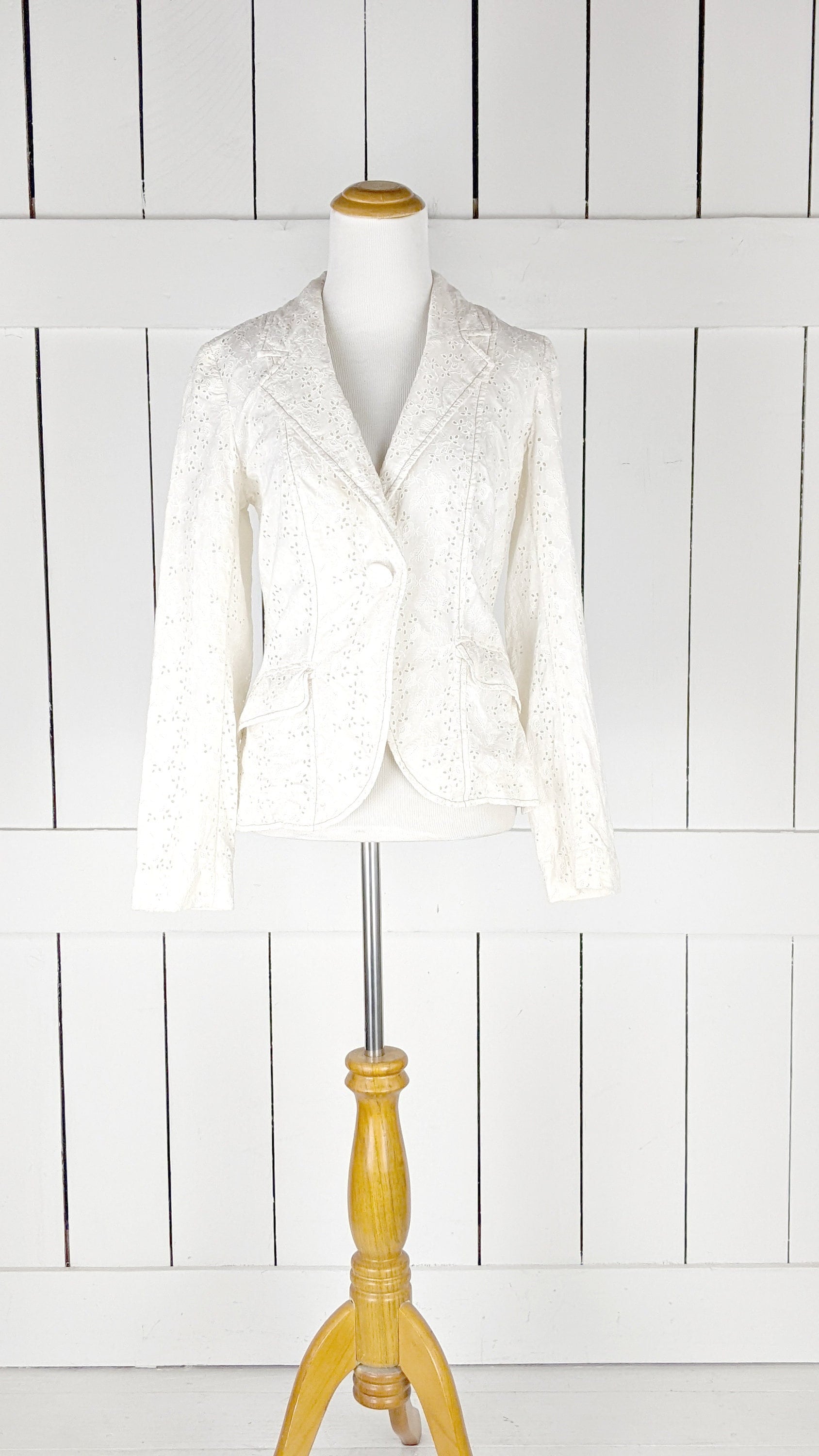 White lace deals blazer
