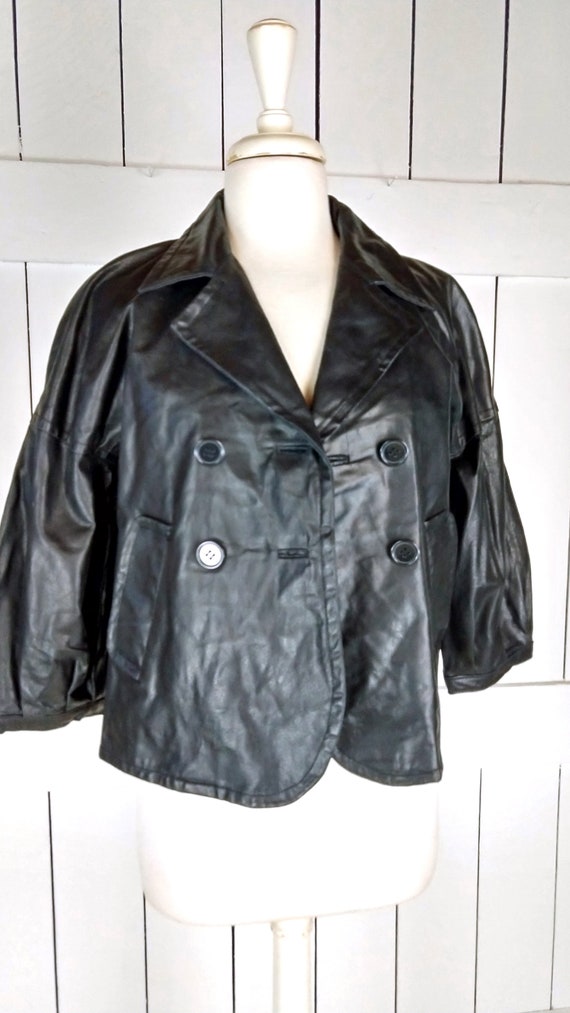 Tex by Max Azria cropped black leather blazer jac… - image 3