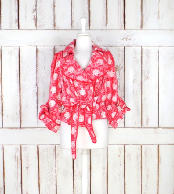 Vintage 90s red/white floral cropped short peplum