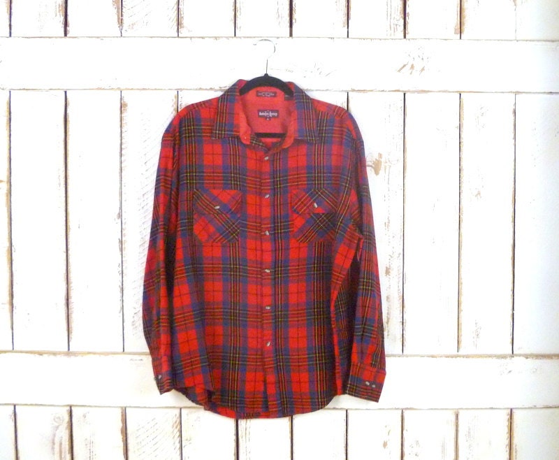 Mens red tartan plaid  button down flannel shirt/Christmas/holiday flannel/large/xlarge