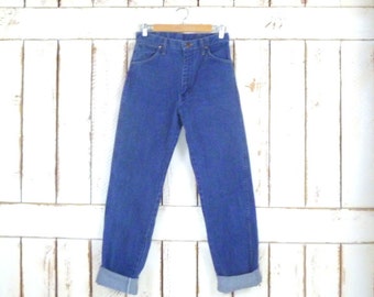 Wrangler high waisted straight leg blue denim vintage jeans/long high waist jeans/29 x 34