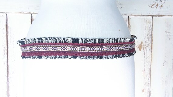 90s Aztec Tribal Print Woven Cloth Fringe Belt - Etsy Australia display picture 3