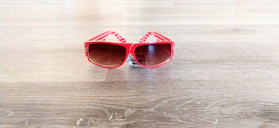Pugs sunglasses clear plastic - Gem