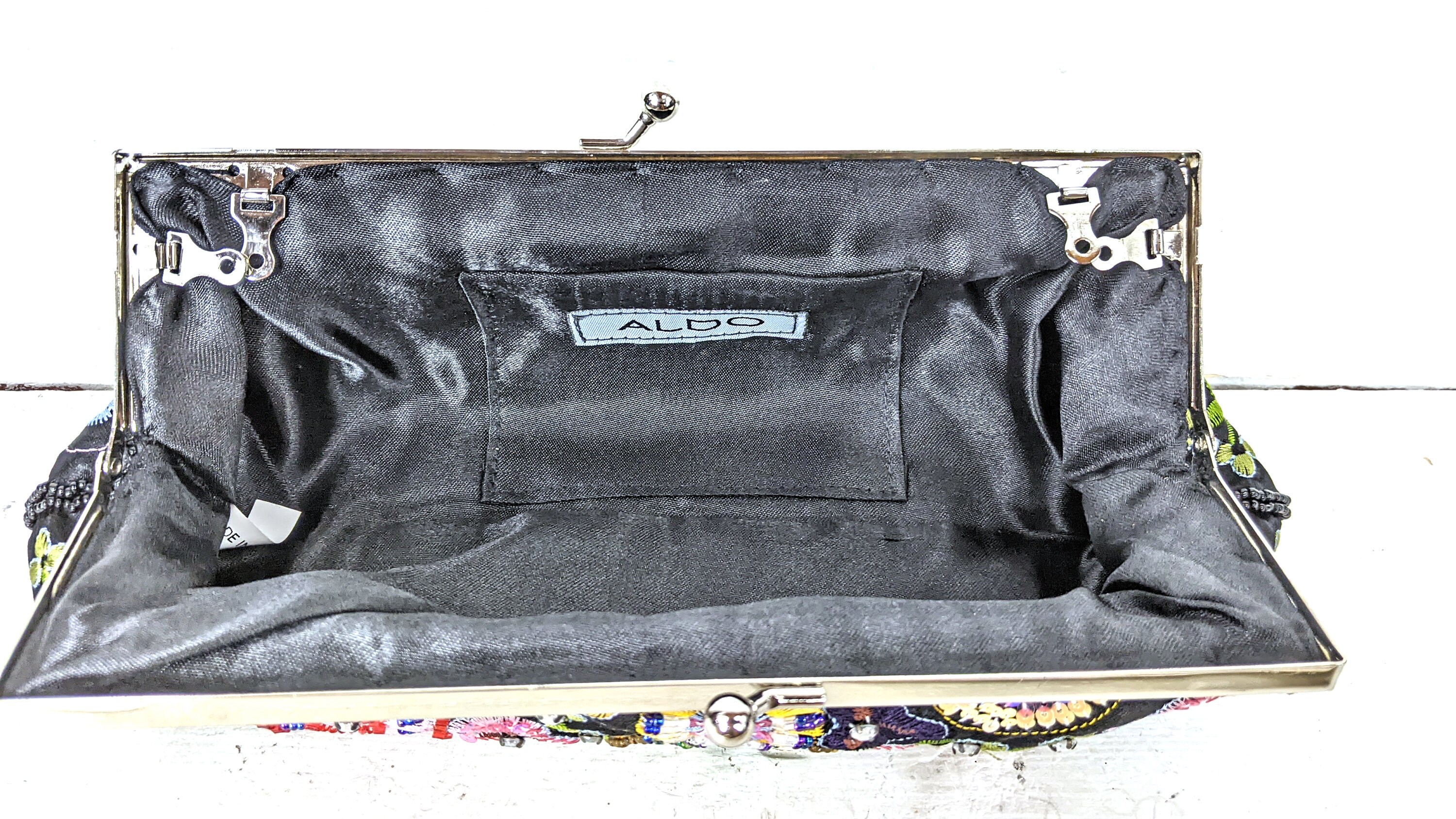 【追跡あり!】ALDO Quincey メッシュ バレエフラット ★バックル 90s Vintage Aldo Black Satin Floral Embroidered Beaded