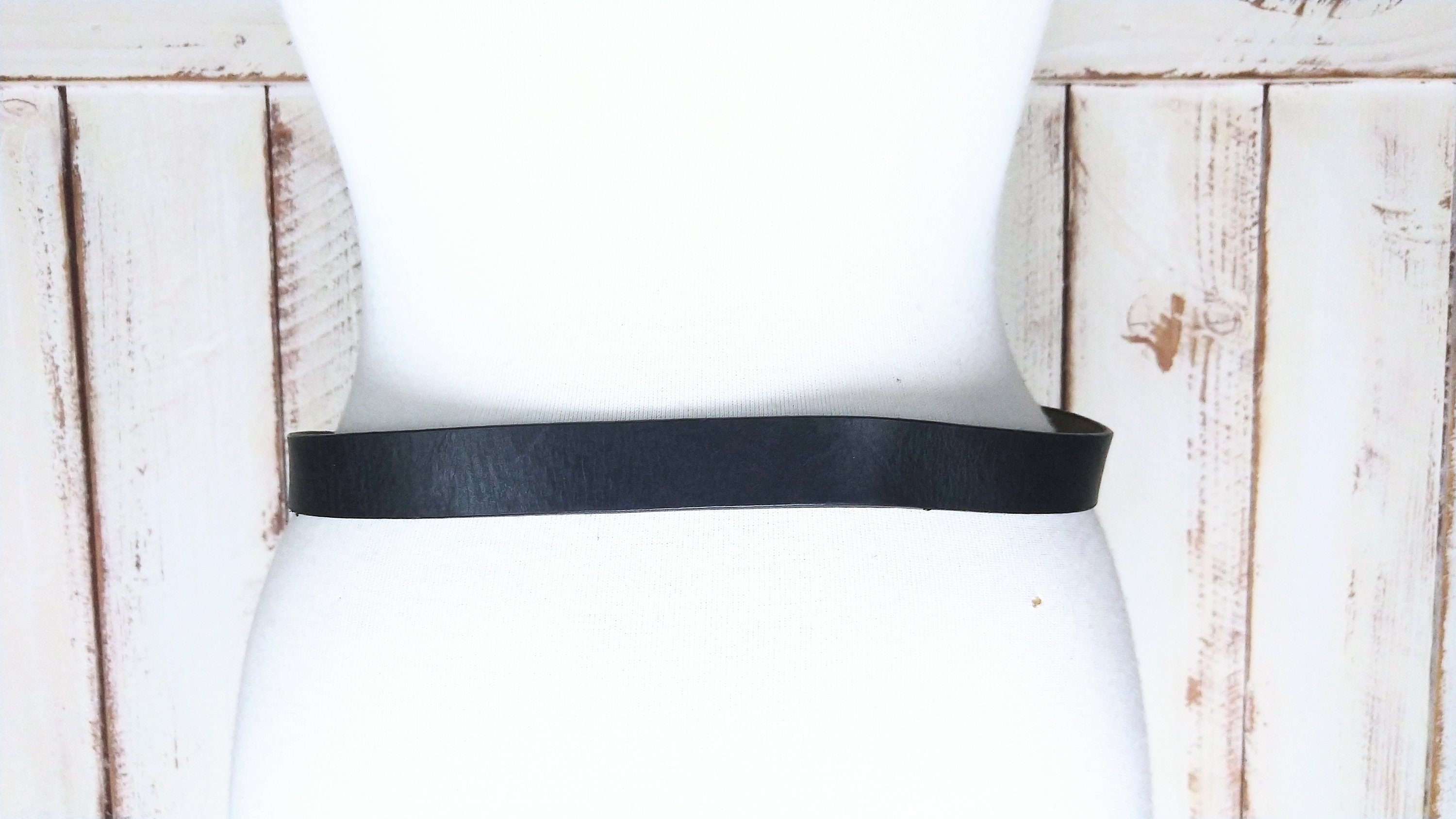 Vintage Guess black/brown leather fringe boho/festival belt/tassel tie belt/medi Festival Fringe Belt - Etsy main image 3