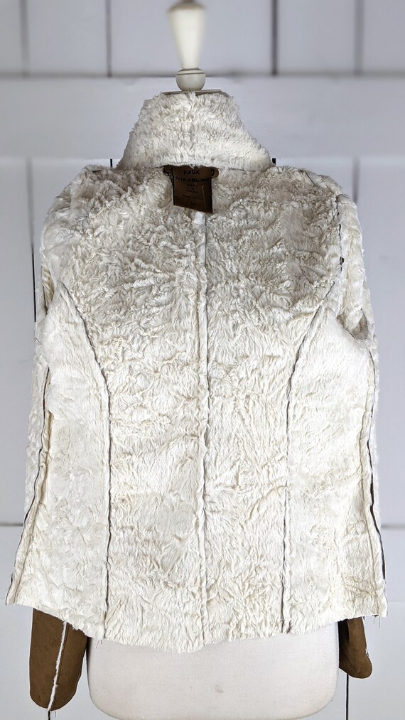JouJou brown faux suede sheepskin cardigan jacket… - image 7