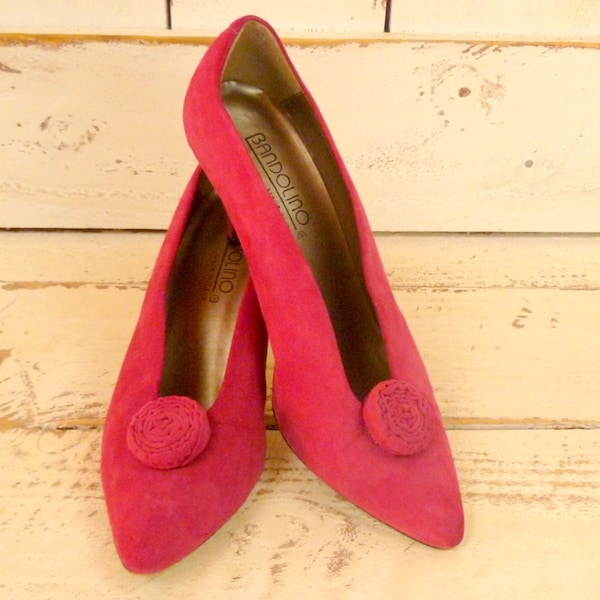 Fuchsia pink suede leather vintage heels/pink suede shoes/Bandolino/7