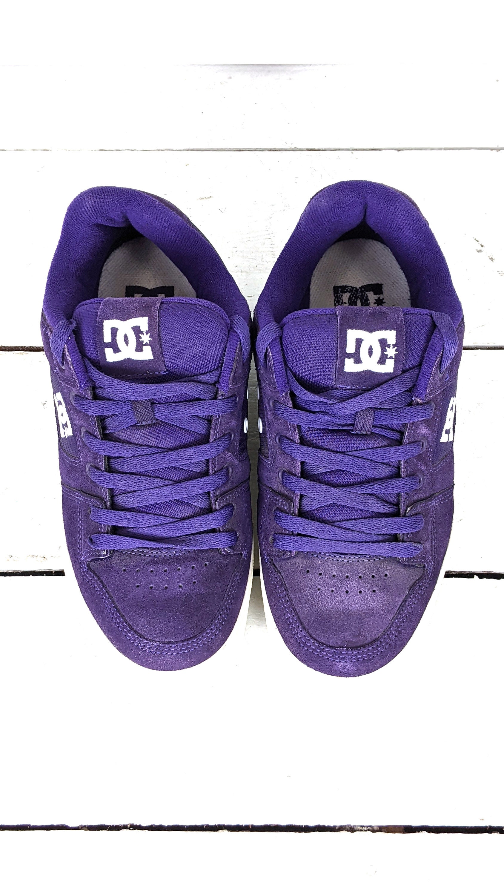 Vintage DC skater purple suede leather skateboard sneakers