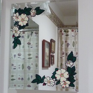 Corner flower window clings-dogwood image 3