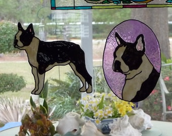 Boston Terrier fenêtre s’accrocher, suncatcher, faux vitrail, décalque