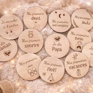 Cartes étapes 0 mois à 1 an recto / verso première fois bébé en bois personnalisée