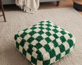 Rutig puff – Grönt marockanskt ullkuddfodral