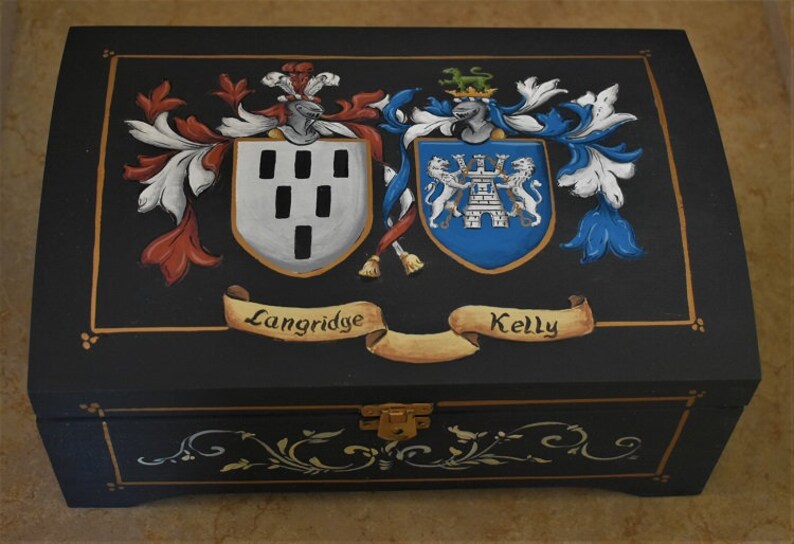 Coat of Arms Wedding Box Custom Hand Painted Family Crest Etsy