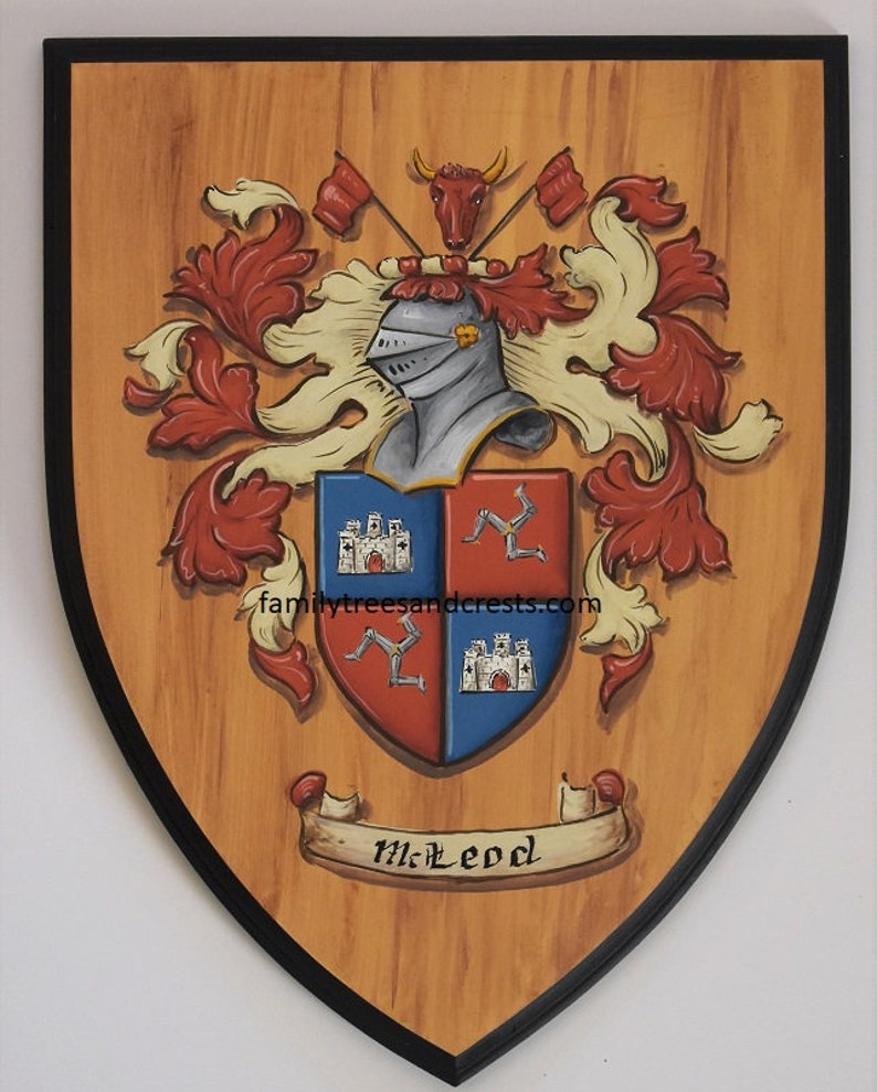 ON SALE Classic Coat of Arms Wall Plaque Hand Painted Family Etsy