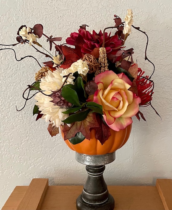 Ceramic Pumpkin Centerpiece (pedestal not included)