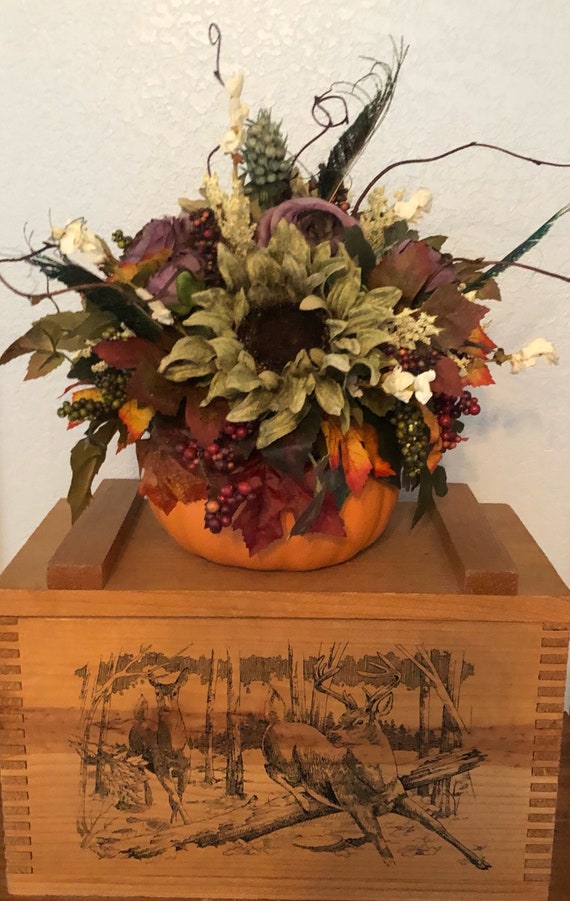 Fall Pumpkin centerpiece