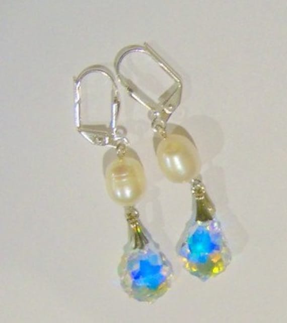 Save 15% - Freshwater pearl and Swarovski crystal earrings