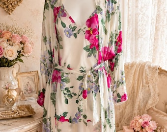 Vintage Victoria’s Secret 100% Silk Floral Peignoir Set Ivory Pink RARE 1990s Medium