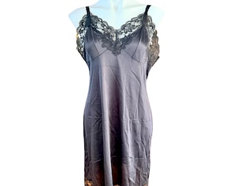 Vintage Lorraine Black Nylon Full Slip Dress Deep V Floral Lace Bust Hem Size 40