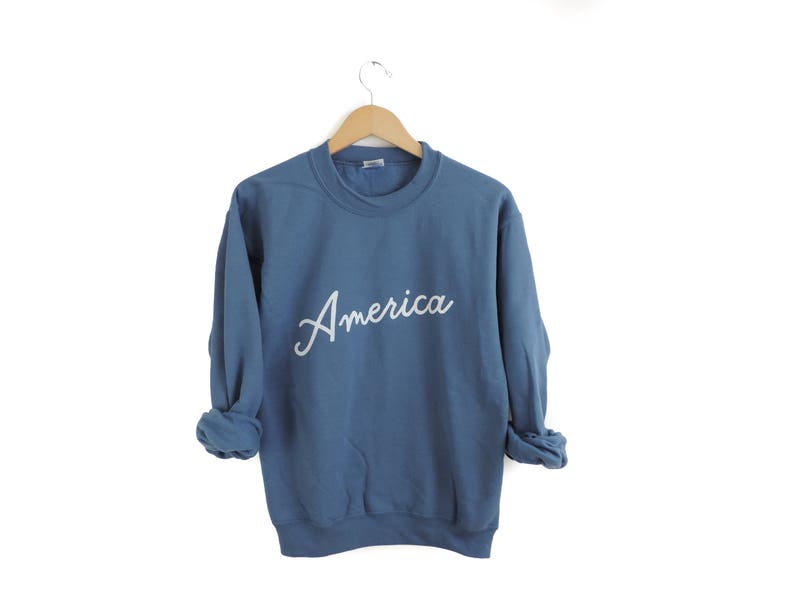 New Retro America USA Crewneck Sweatshirt // Size S-3XL // You - Etsy