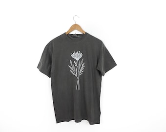 New Big Flower Comfort Colors T-Shirt // Size S-3XL // You Pick Color & Size