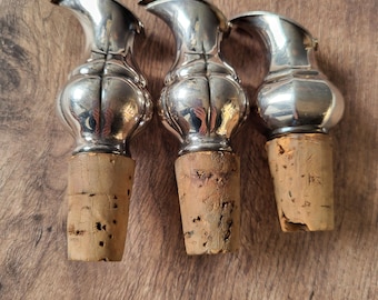 Vintage Silver Plated Bottle Pourer Stopper, Wine Spout with Cork, Decorative Barware