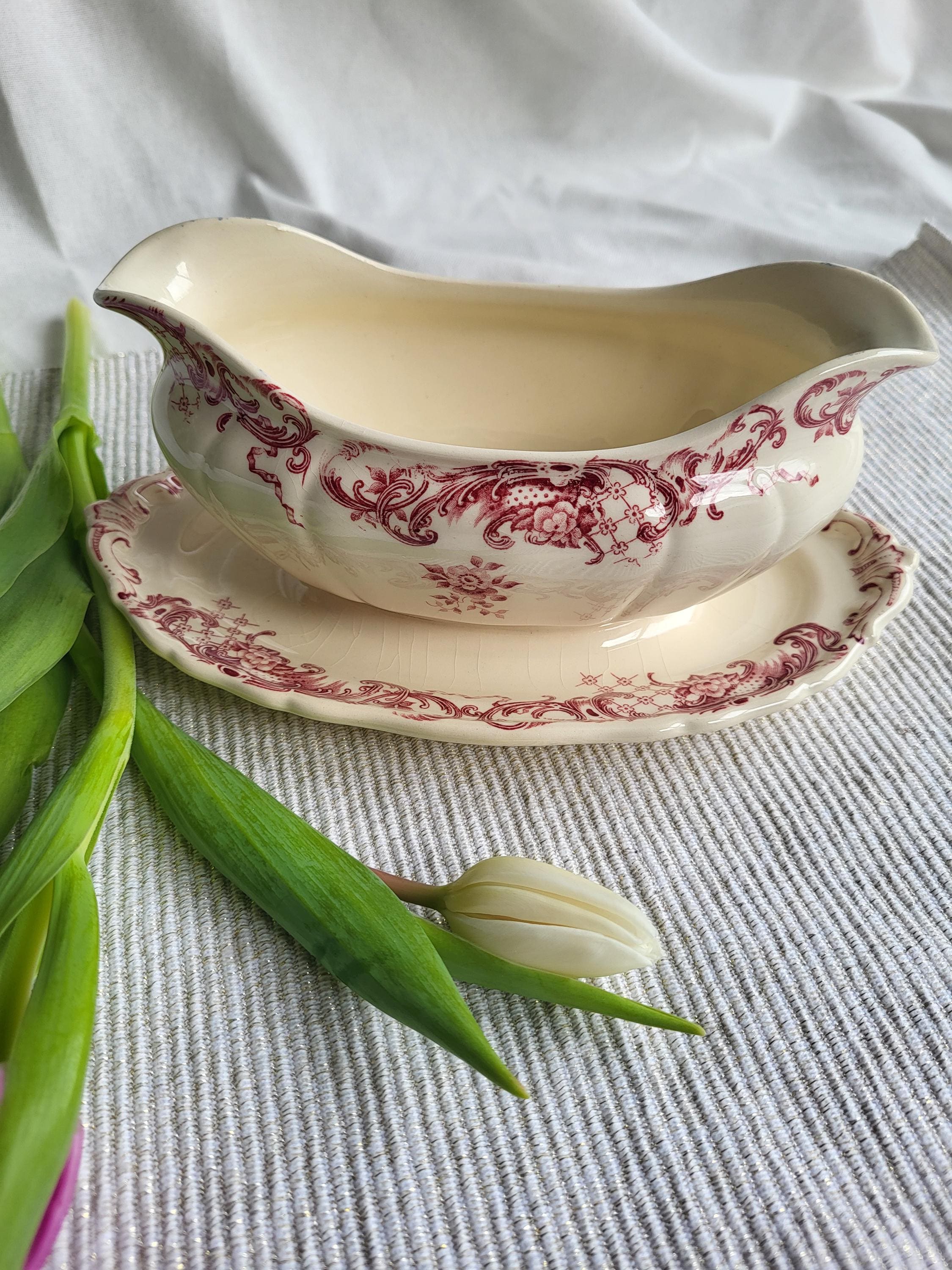 Vintage Villeroy & Boch Gravy Boat, Valeria Red Transferware, Mid