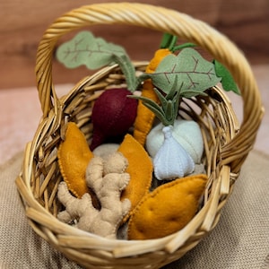 Raíces y verduras del mercado de agricultores - Comida de fieltro - Juguetes de simulación Montessori