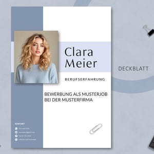 May include: A professional CV template with a photo of a woman with blonde hair. The design features a light blue and white colour scheme with the name "Clara Meier" and the word "Deckblatt" in the upper right corner. The CV includes contact information and a paperclip graphic.