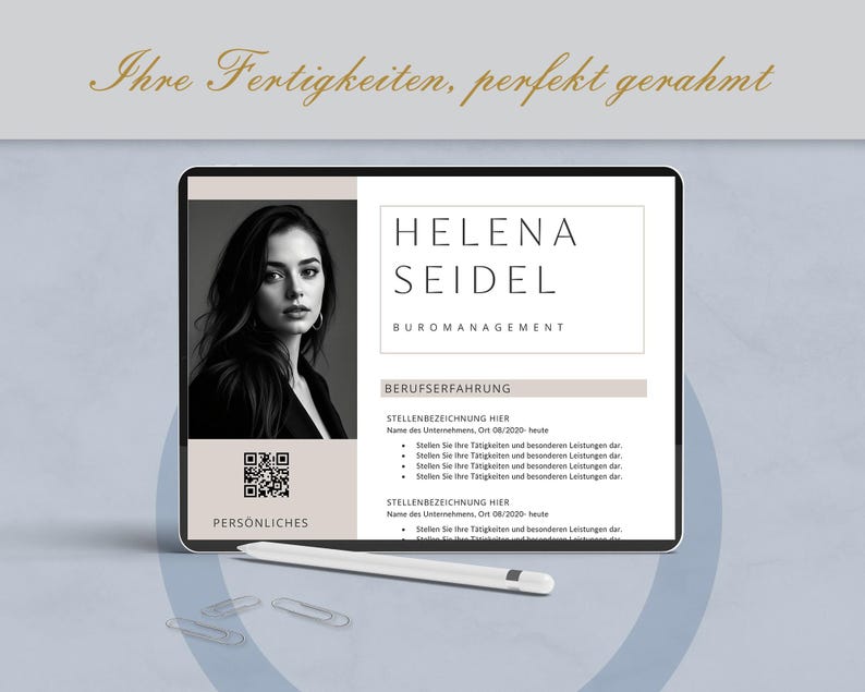 Puede incluir: Una tableta digital que muestra un curr&iacute;culum vitae con el nombre "Helena Seidel" y el t&iacute;tulo "B&uuml;romanagement". El curr&iacute;culum incluye secciones para la experiencia laboral y la informaci&oacute;n personal, junto con un c&oacute;digo QR. El texto "Ihre Fertigkeiten, perfekt gerahmt" est&aacute; en la parte superior.