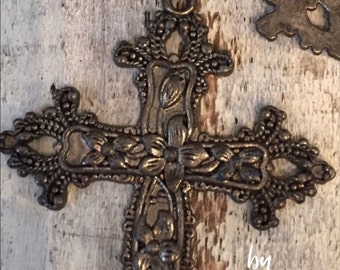 I193 Cross pendant extra large romantic filigree nouveau style rustic patina 1 piece