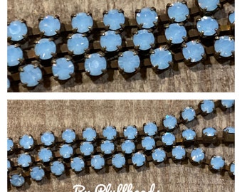 I453 Rhinestone size 4.2mm ss18 BABY BLUE opal Vintage style Chain Crystal CUP chain delicate Flea Market Style aged Patina brass