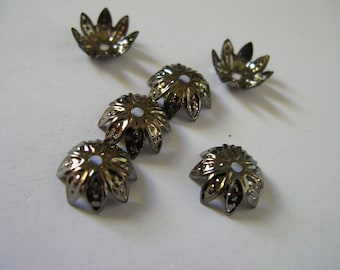 Vintage Style Filigree Flower Bead Caps Antique Gunmetal/Black plated 9mm 20 pcs