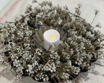 glittery neutral plastic candle holder/wreath for chair cabinet set of four new