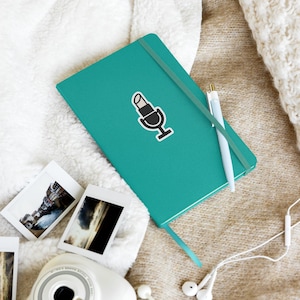 Quaderno con copertina rigida Fembargo / Microfono con rossetto bianco / Rivista di pubbliche relazioni, comunicazioni e media / Regalo per le relazioni pubbliche / Lavoro o fine settimana